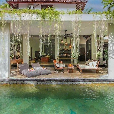 Villa Malou Seminyak Extérieur photo