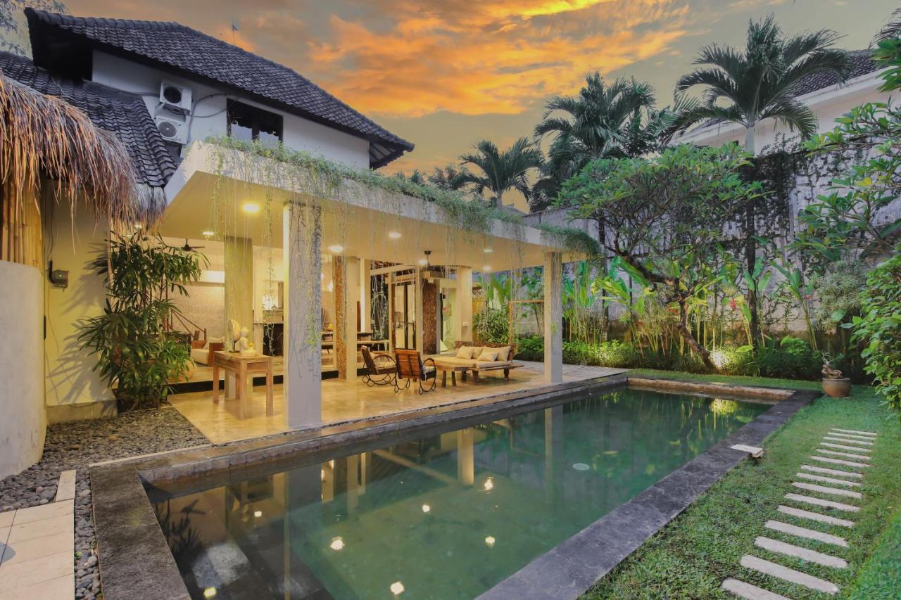 Villa Malou Seminyak Extérieur photo