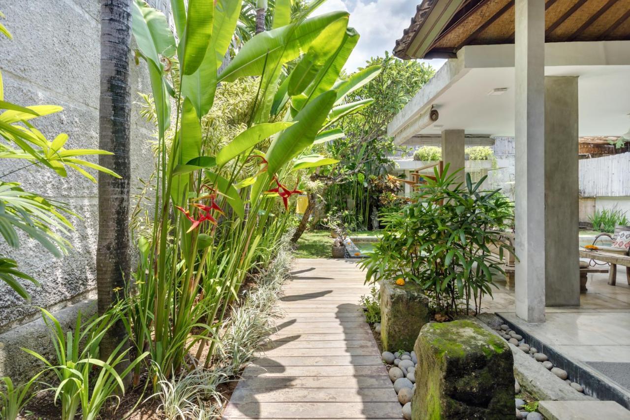 Villa Malou Seminyak Extérieur photo